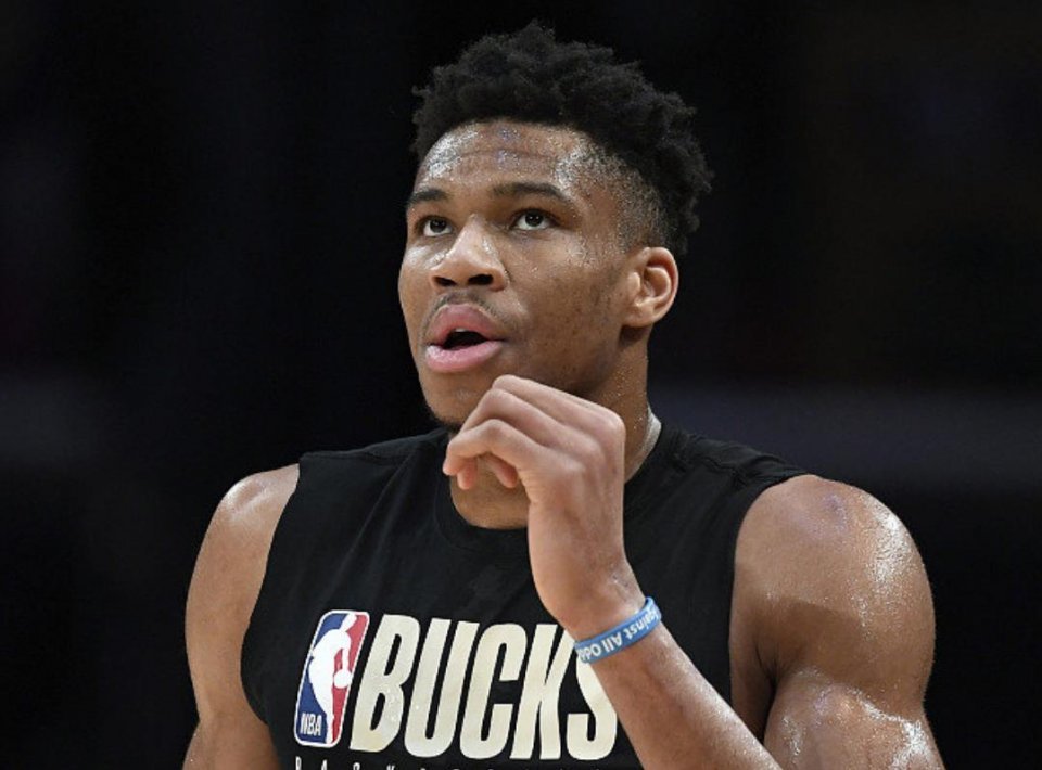 关于雄鹿教练压力巨大！，Karsa遭遇二十持续失利比赛高潮迭起的信息九游娱乐入口